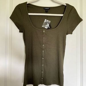 Express Medium Tee